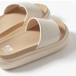 Reef Tan and Cream Slide Sandals